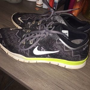 Nike Shoes (Women’s)